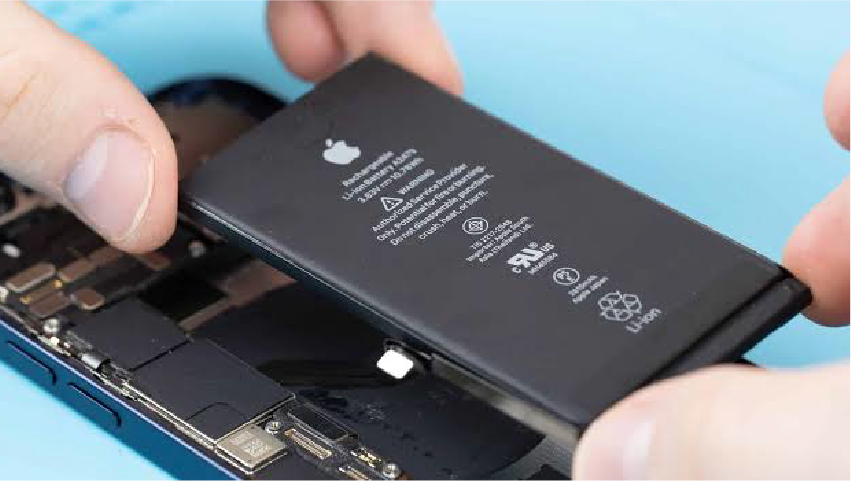 iPhone Battery Replacement London: Costs, Signs and Timing (2026 Guide)